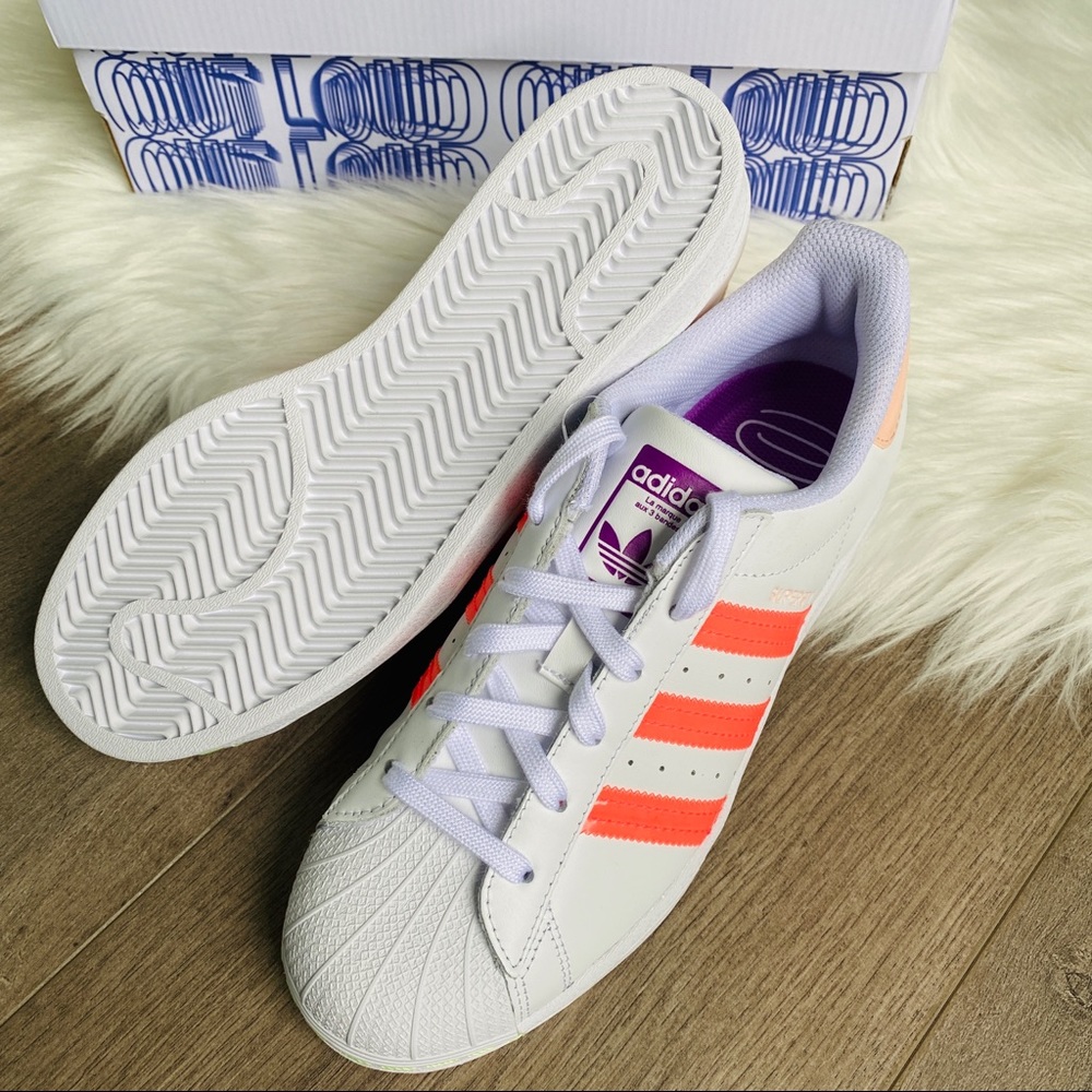 NWT Adidas Superstar Women’s Shoes - Picture 4 of 10